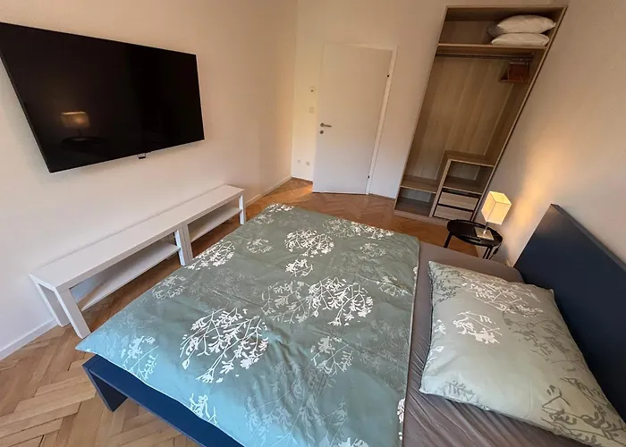 8 Josef 3rd Floor 44 M2 *